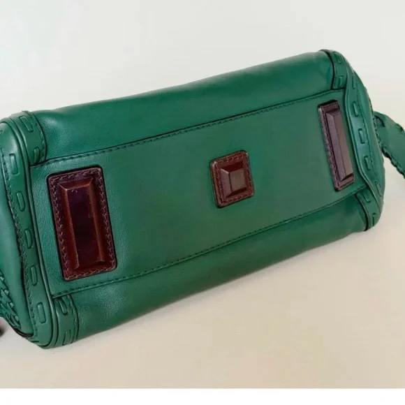 Gucci Emerald Green Satchel with Gold Accents - Picture 6 of 6